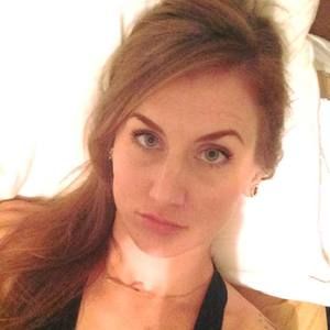 Meet your Posher, Cassandra